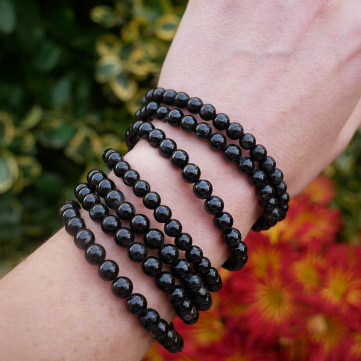 Sort turmalin perlearmbånd 6mm for engroshandel hos The Healing Sanctuary