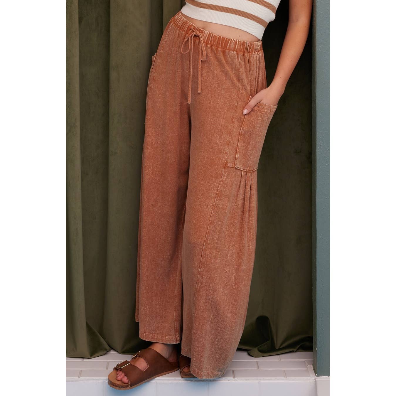 mittoshop - Wholesale Broek - Dames - MINERALENWAS DROP-SIDE ZAK WIJDE PIJP BROEK10