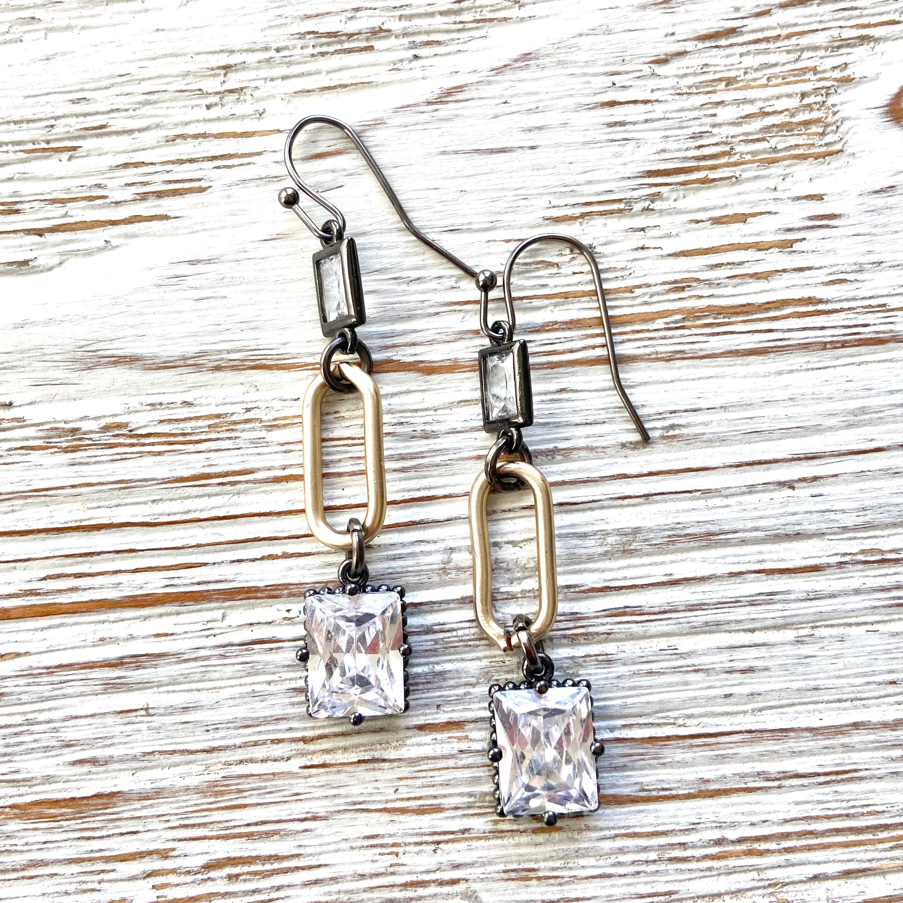 VB&CO Designs Handmade Jewelry - Wholesale Dangle Earrings - Mixed metal paperclip earrings boutique fashion salon trendy2