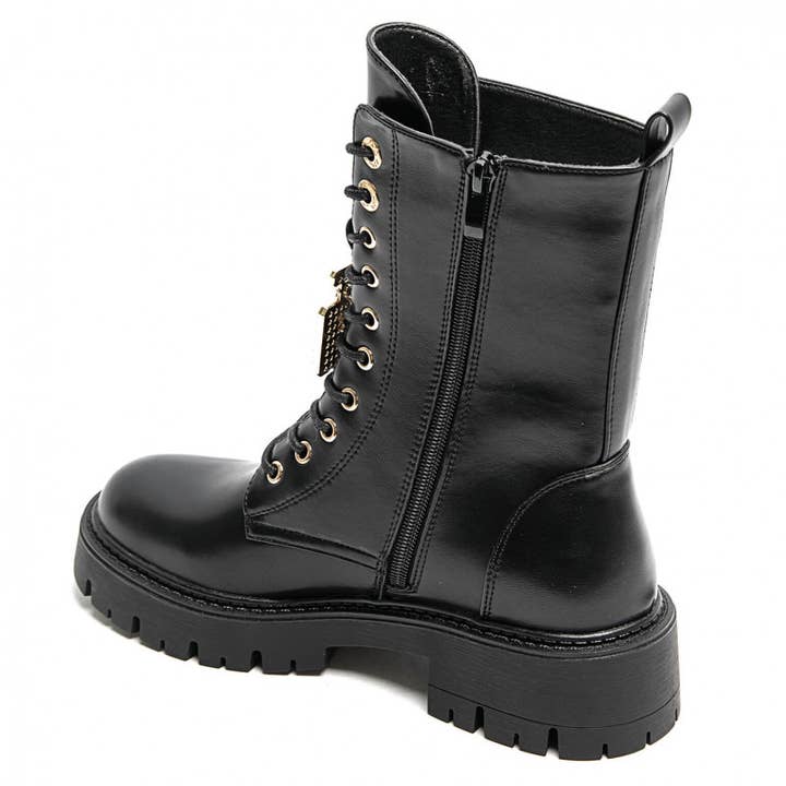 Black 5812 for wholesale on Faire