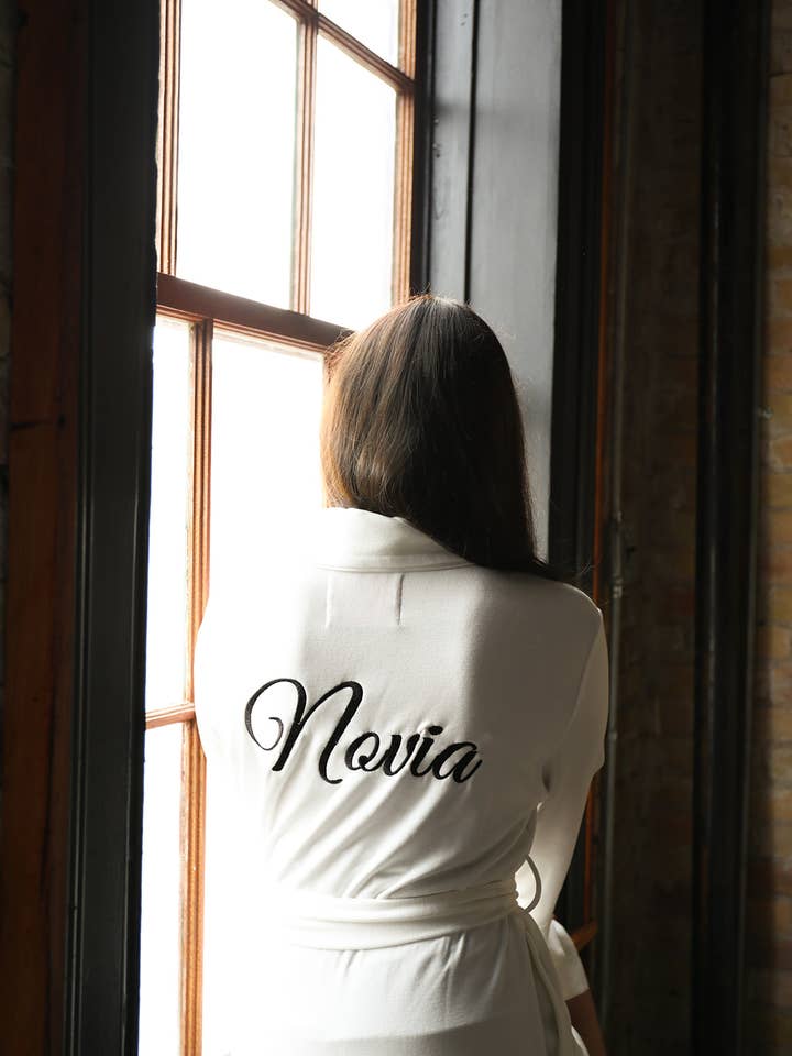 Novia Robe - Brautkleid für den Großhandel von Jen Zeano Designs