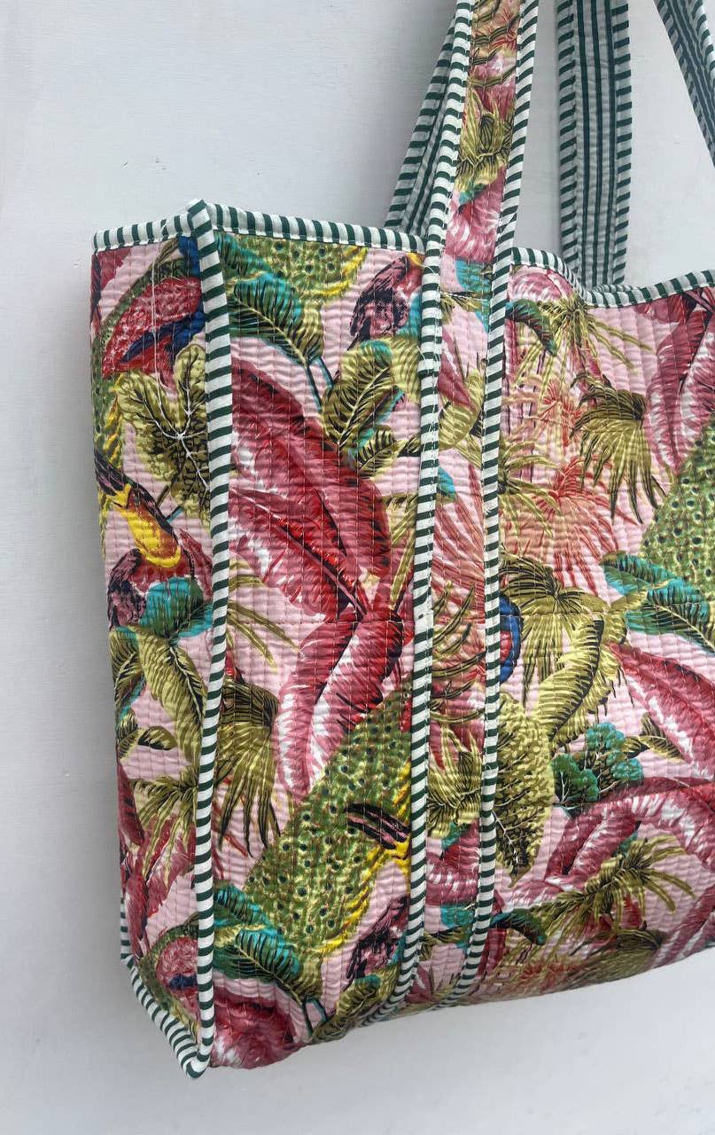 bhavnas boutique – Großhandel Lebensmittel-/Einkaufstasche – Gepolsterte Einkaufstasche aus Baumwolle mit Pfauendschungel4