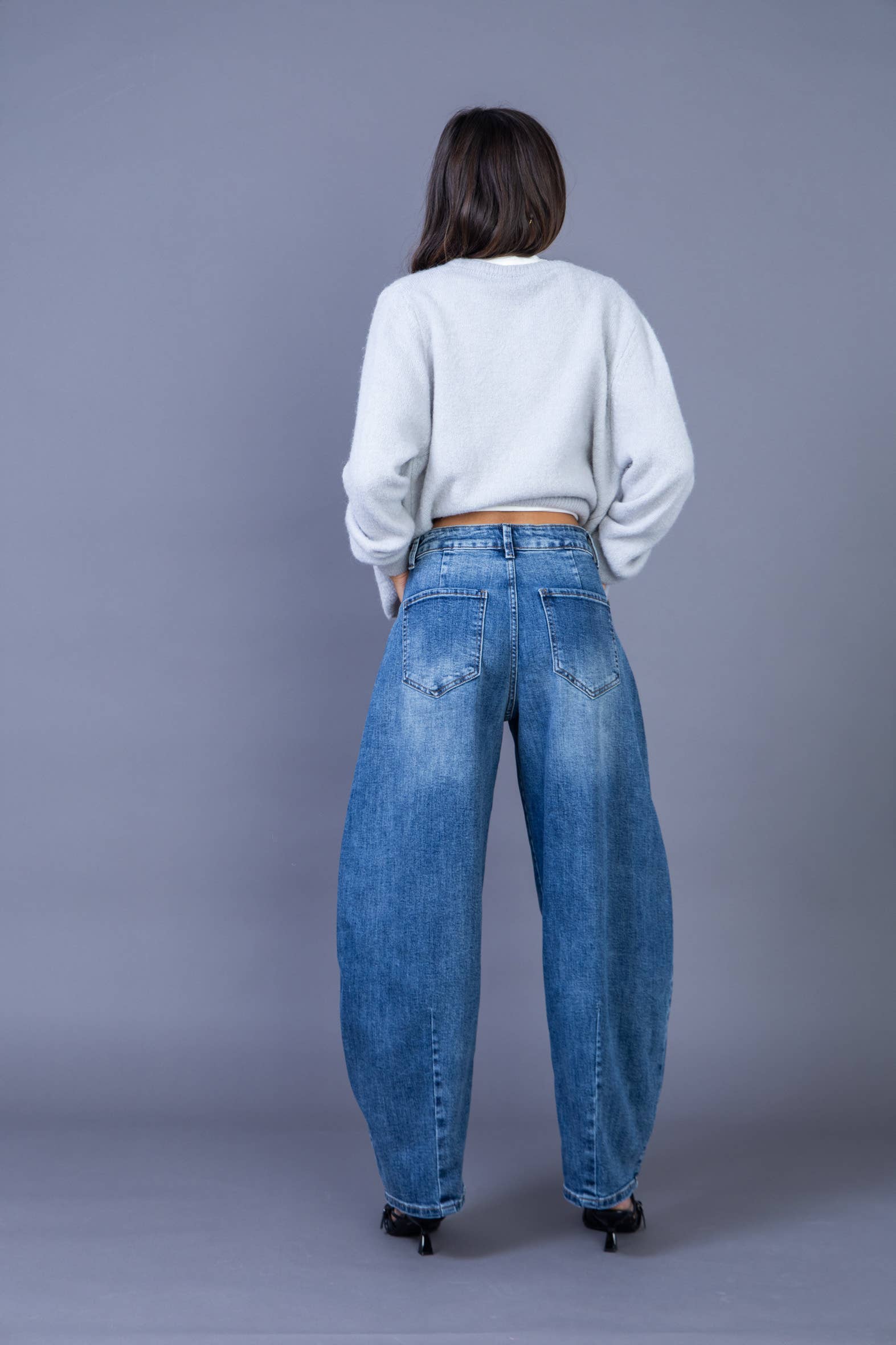 ANA & LUCY – calças de ganga - Mulher por atacado – Jean barril solto (Extra Balão) « Melina » - ANA & LUCY7