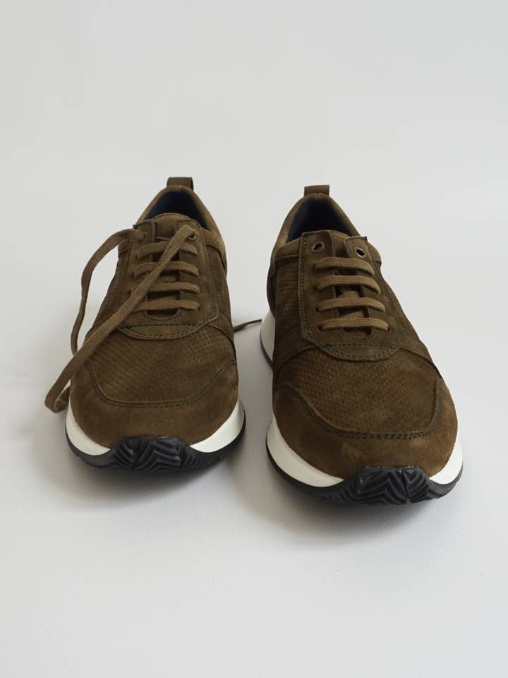 Zapatilla Ante Verde per la vendita all'ingrosso da parte di The Hundred Shoes