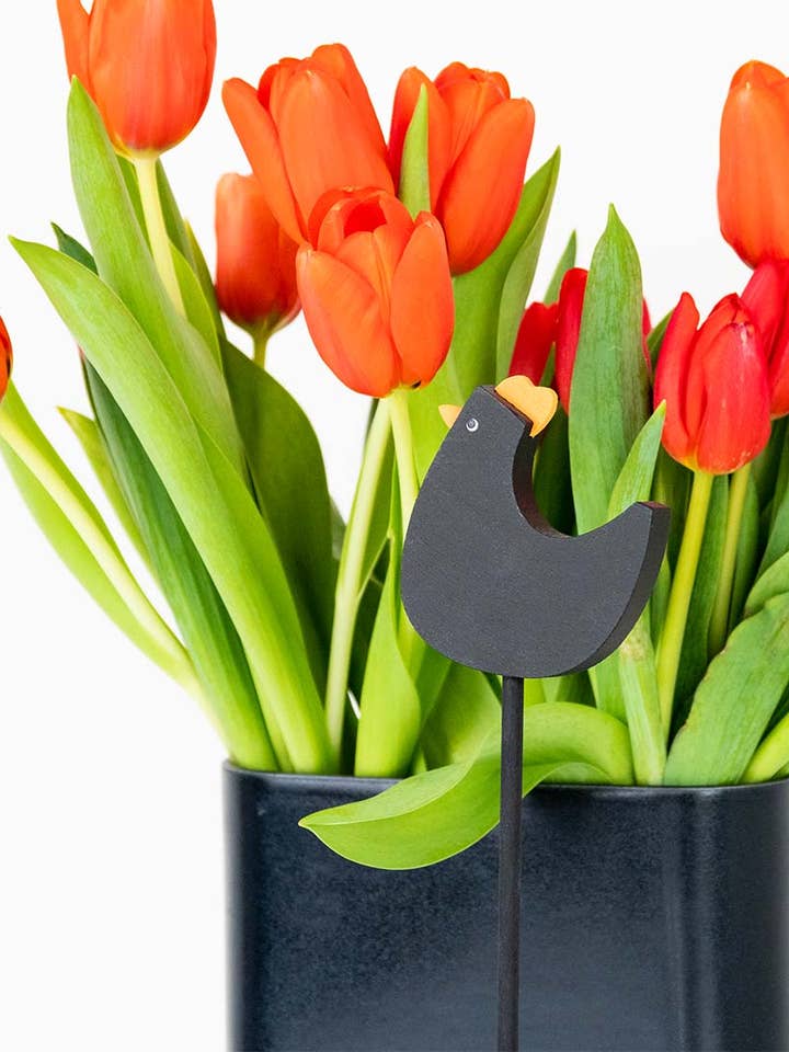 Spring rooster on stick-black for wholesale by Rotordesign AB