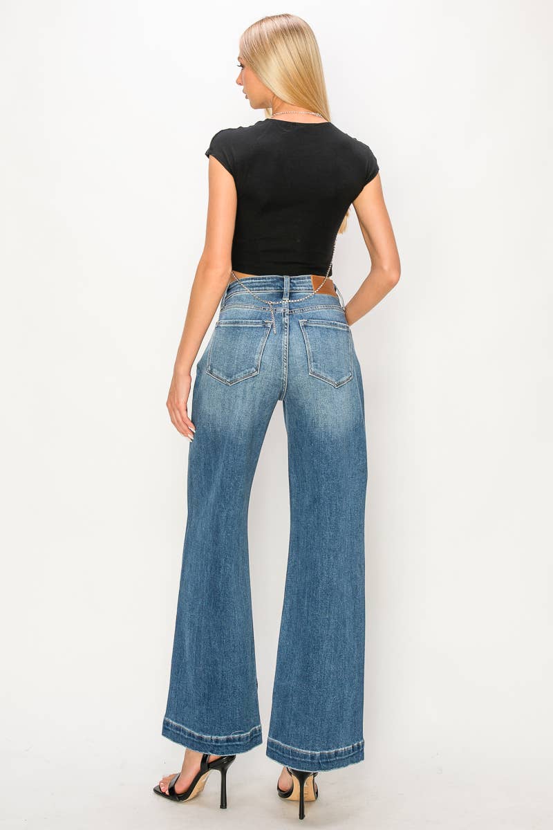 MEDIUM HIGH RISE RELAXED FLARED LEG JEANS for wholesale on Faire2