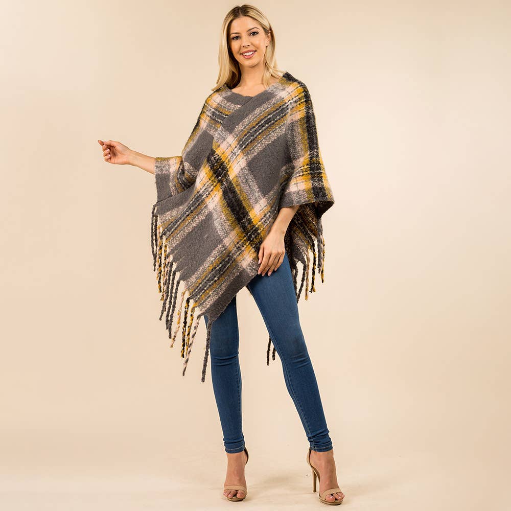 Sensibling Corp. - Wholesale Poncho - Dames - Poncho met Geruite Franjerand8