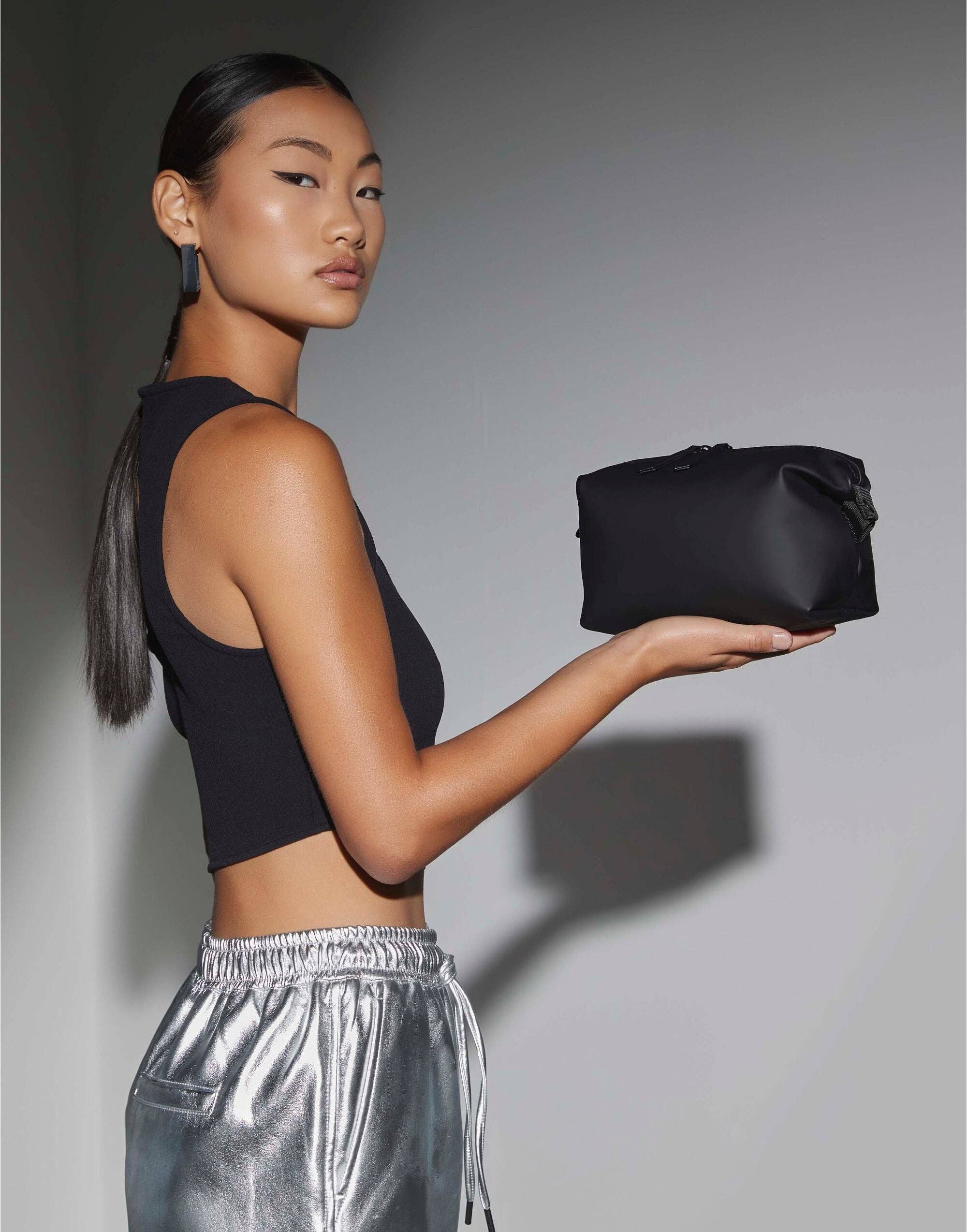 Logo Free Clothing - Wholesale Pouch - Unisex - BagBase Matte Recycled Accessory Pouch | 2 Litre Capacity | Showerproof | 3 Colours | One Size4