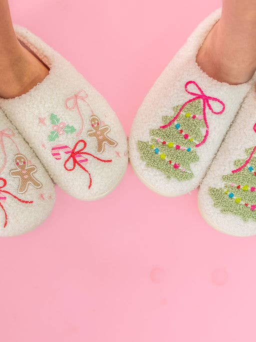 Rock Paper Scissors – wholesale Slippers – Women's – Pink Bow Christmas Tree Slippers - Adult - 4 sizes2