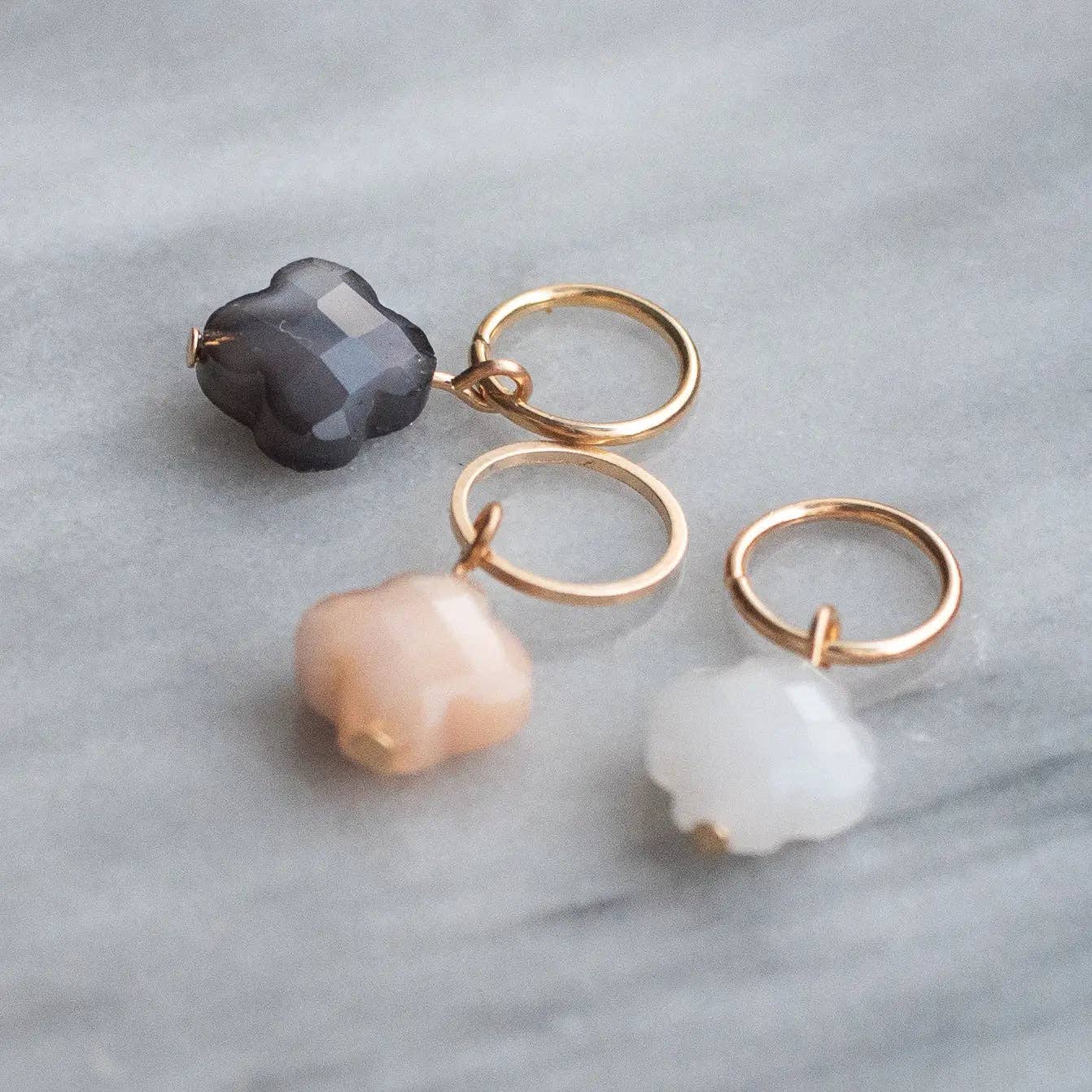 KNITS by ce AB - Wholesale Knitting/Crochet Supplies - Stickmarkörer - eleganta pärlor & symboler18