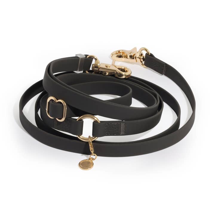 Ember Black 4-in-1 Convertible Hands Free Cloud Dog Leash for wholesale by SUNNY TAILS