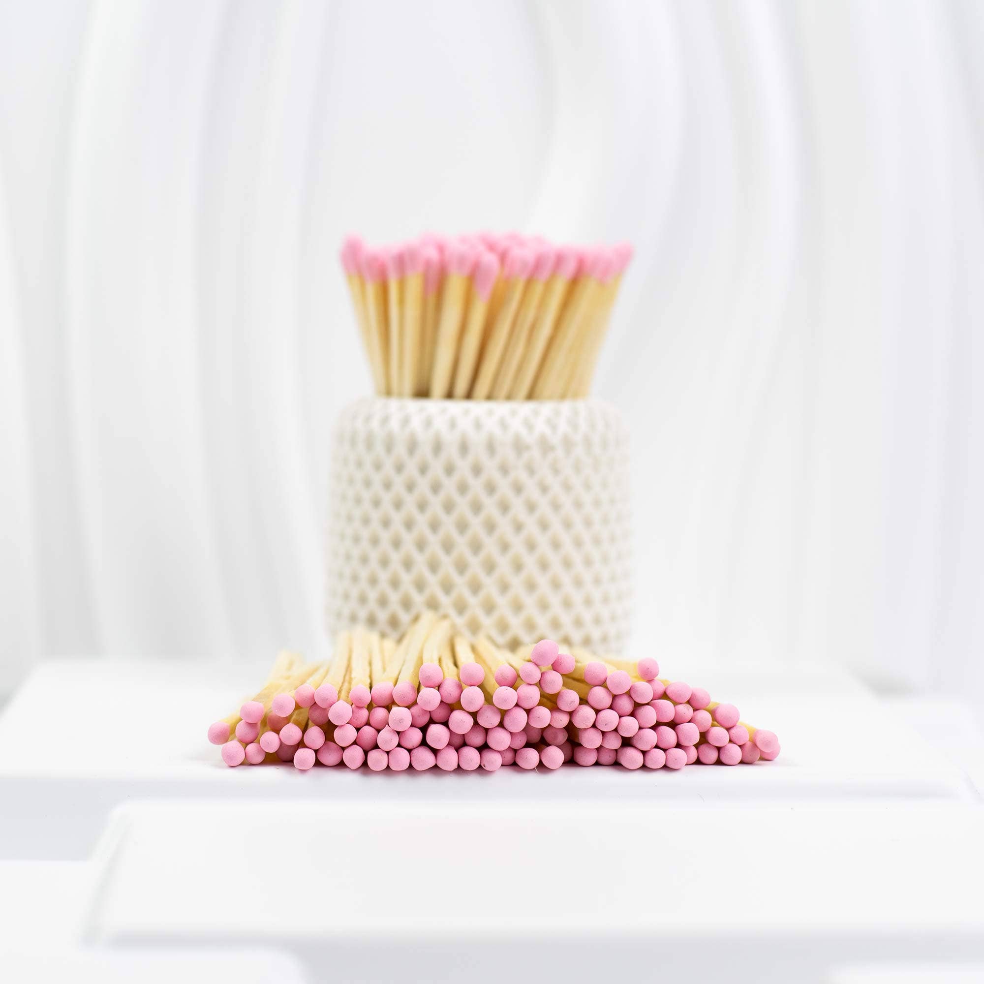 UniqueGiftsAG – wholesale Matches – 9.5 cm Pink Light Head Wooden Matches Refill 1