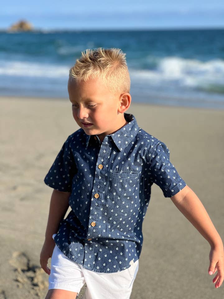 Me & Henry - Wholesale Button Down Shirt - Kids - MAUI Chambray Anchor Woven Shirt
