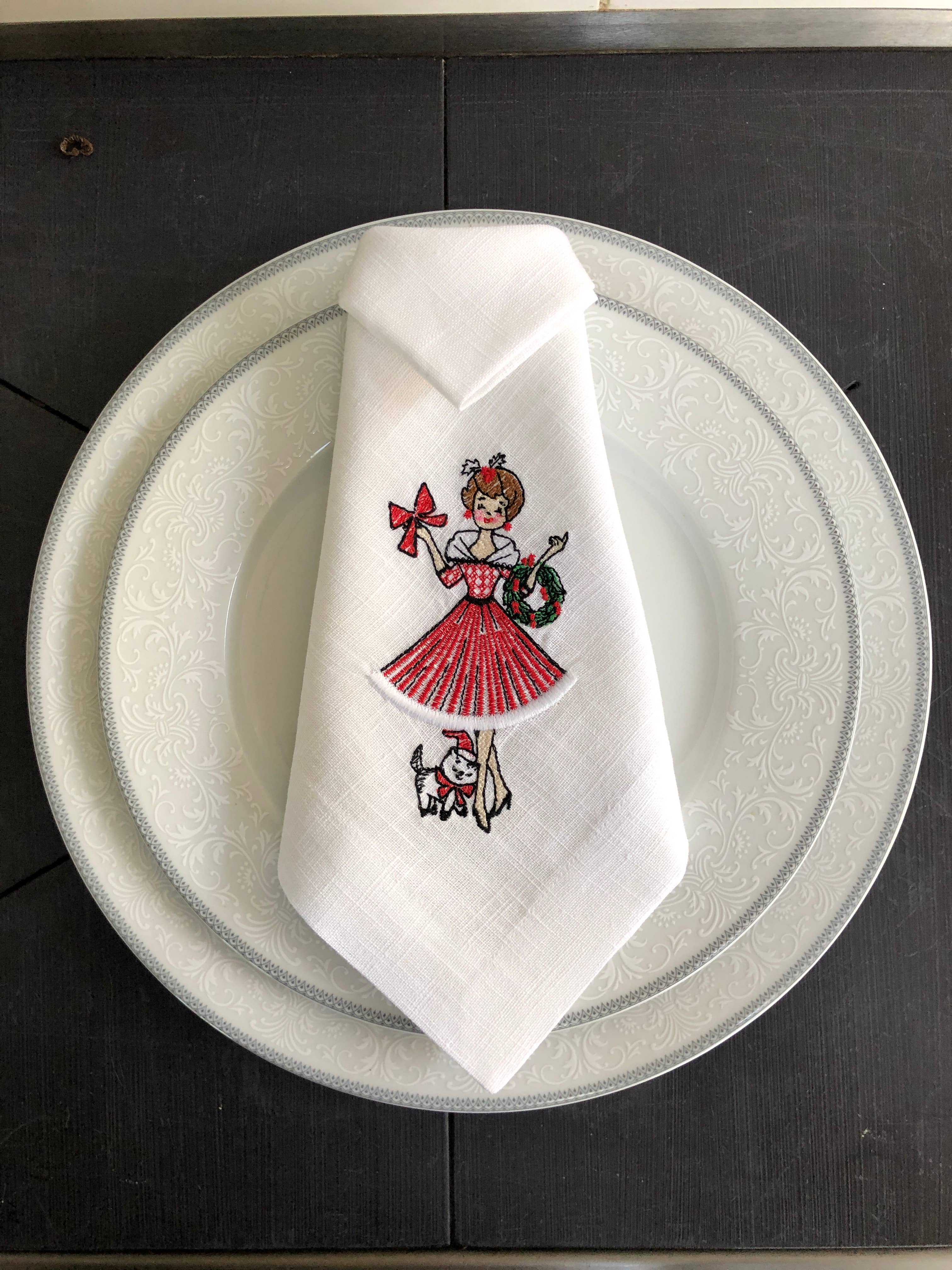 Belle Linen – wholesale Middags- och tygservett – Vintage julservett i linne med damer4