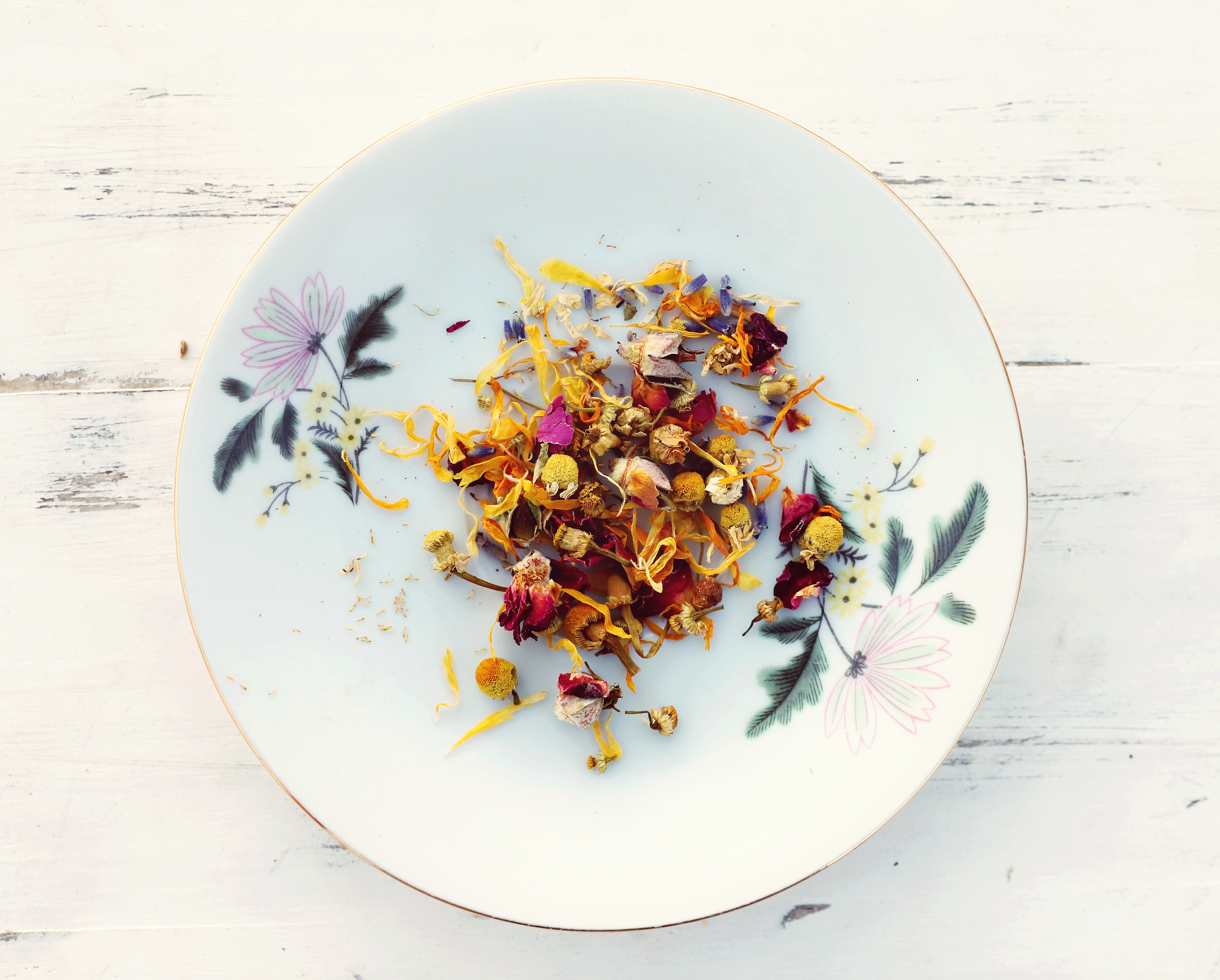 Farmhouse Teas - Wholesale Loose Tea - Rose Garden Repose | Herbal Loose Leaf Tea4