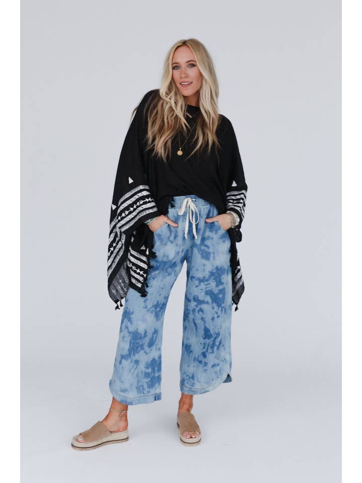 Three Bird Nest - Wholesale Poncho - Women's - Fallon Embroidered Sleeve Tassel Poncho - Black7