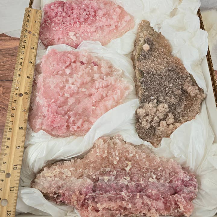 Aquamarine Daydream Wholesale - Venta al por mayor Piedras/cristales espirituales - 4 piezas de halita rosa ~ Muestras de minerales ~ Cajas de cristales al por mayor1