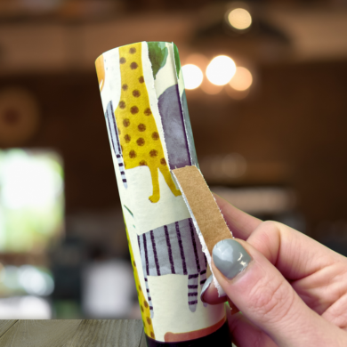 Giftwrap UK – wholesale Wrapping paper roll – Vinci Plastic-Free 3m Roll Wrap with Tear Down Strip2