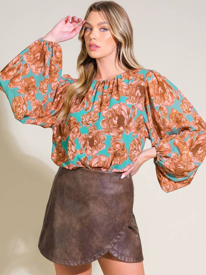 A printed woven top - IT13186 for wholesale by FLYING TOMATO