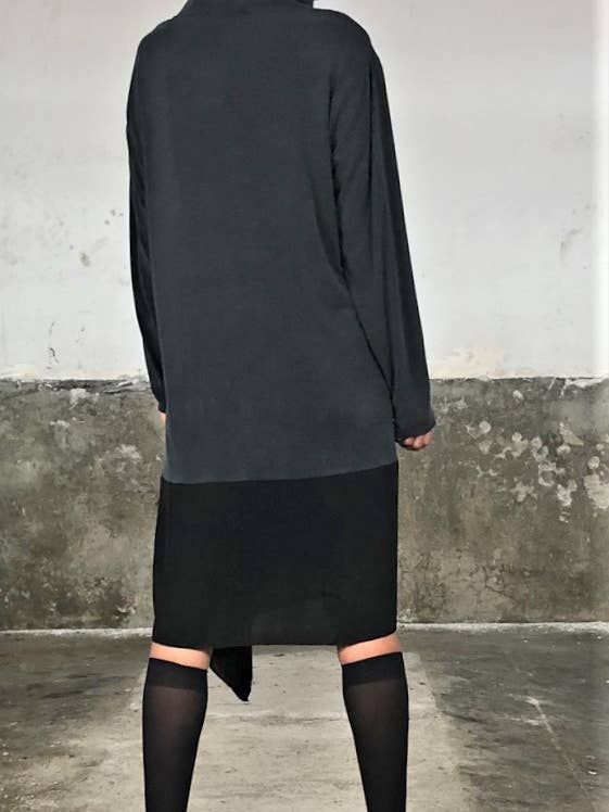 FW2022-V41: KAPUZENKLEID für den Großhandel von Txell Miras