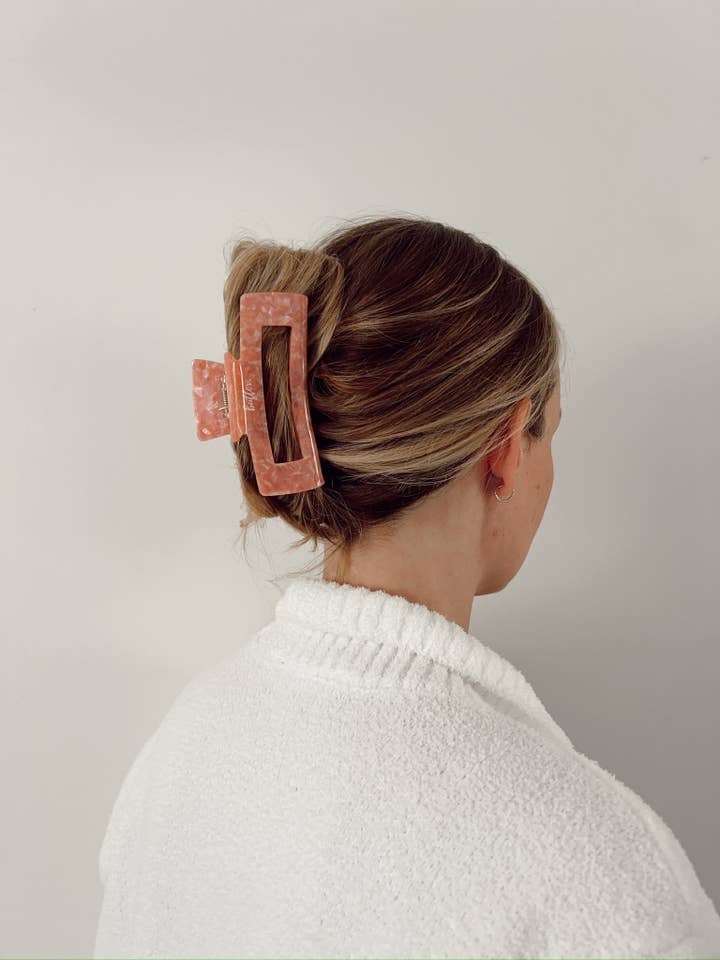 Grande pince à cheveux 10,5 CM pour la vente par Butter Beauty