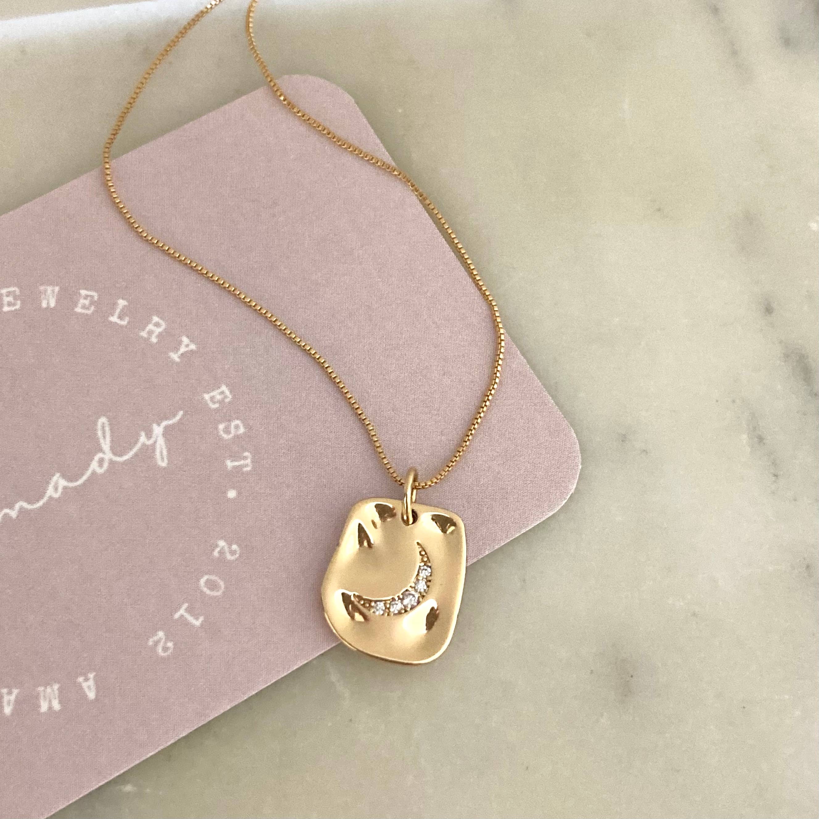 Amady Jewelry - Wholesale Pendant/Charm Necklace - Crescent Half Moon Pendant Necklace 18K Gold Filled chain2