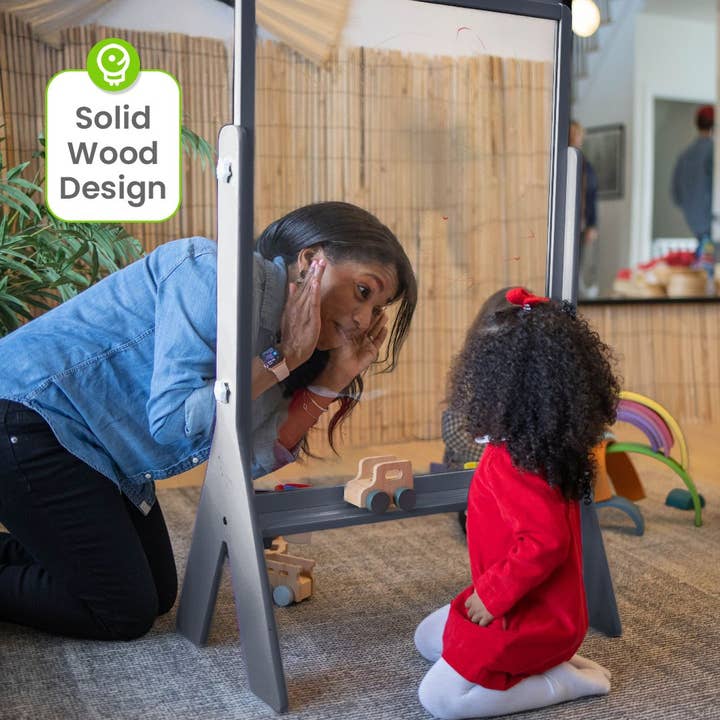 Little Partners - Wholesale Easel - Peek-A-Boo Art Easel - Transparent Art Easel13