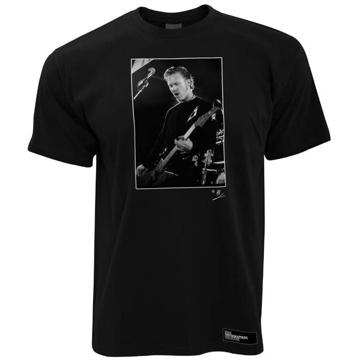 Rock Photographers Collective - Wholesale T-Shirt (Graphic) - Men's - James Hetfield - Metallica Men's T-Shirt