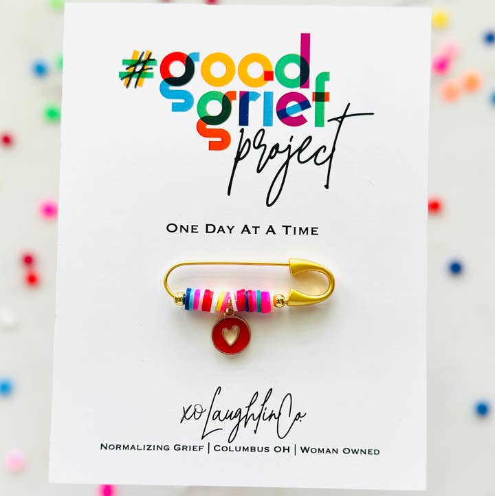 xoLaughlinCo. - Wholesale Lapel Pin/Button - PIN -  One Day At A Time0