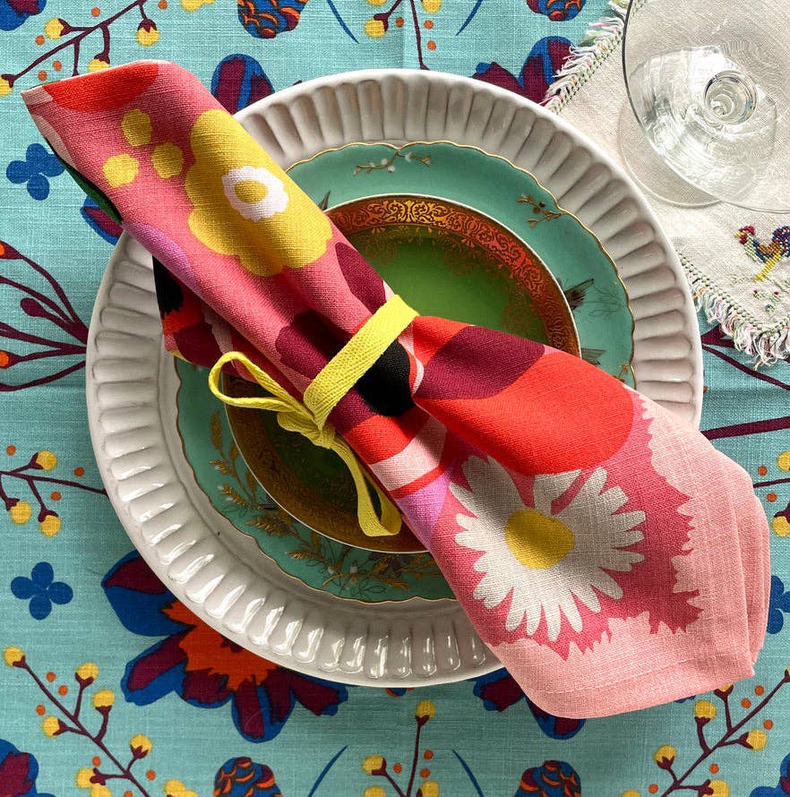 Elizabeth Grubaugh - Wholesale Dinner & Cloth Napkin - Garden Napkin Set of 43