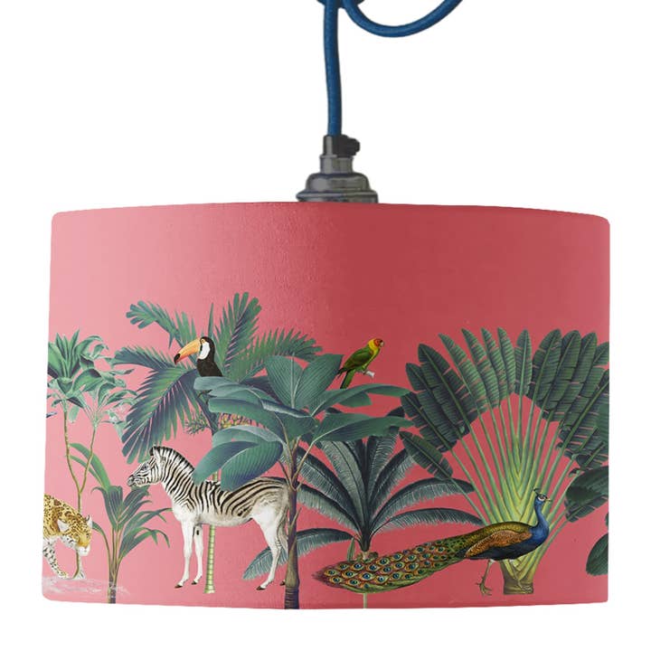 Abat-jour rose Darwin's Menagerie pour la vente par Mustard & Gray Ltd