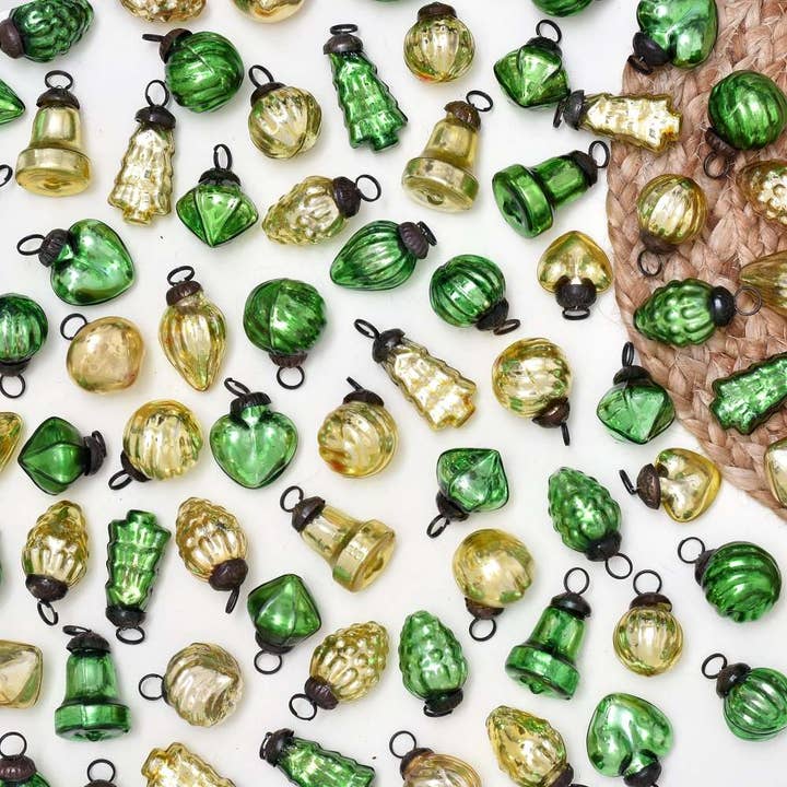 500 guldgrön prydnad för julgransdekor för wholesale av Daana Paani LLC