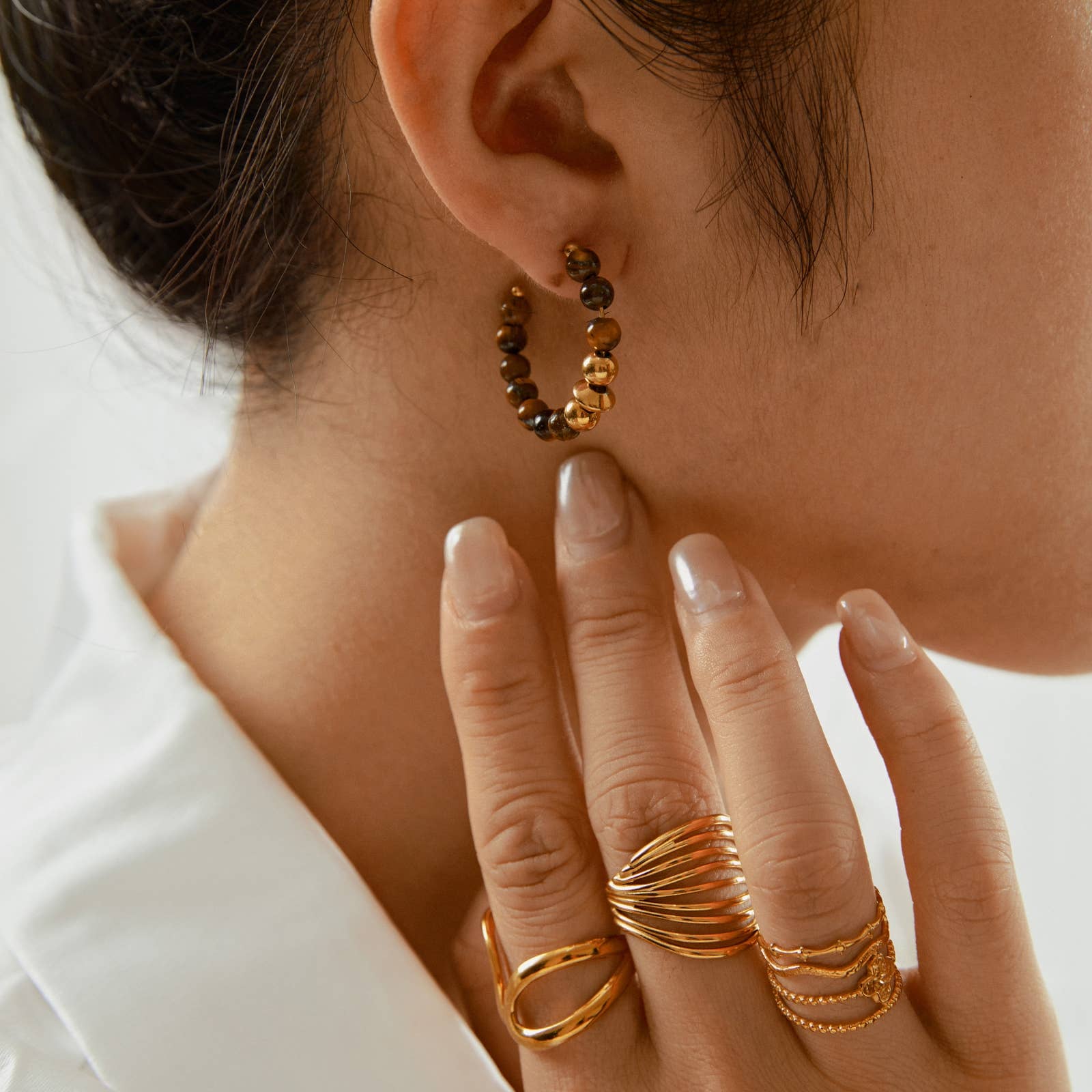 Lovelika – Engroshandel Enkeltøreringe – Creoler med naturlige sten - Freesia10