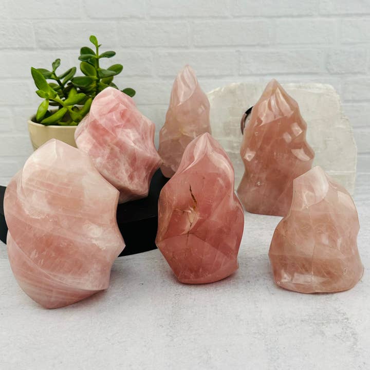 Rock Paradise - Vente Pierre et cristal de spiritualité - Tour à flammes en cristal de quartz rose, par poids3