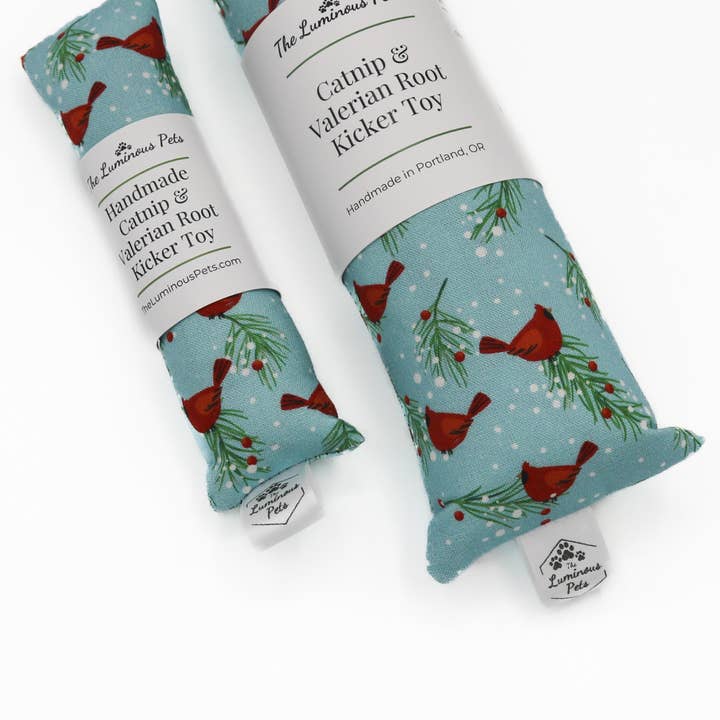 The Luminous Pets - Wholesale Pet Toy - Cat - Catnip with Valerian Root Cat Toy | Cat Kicker | Winter Bird2