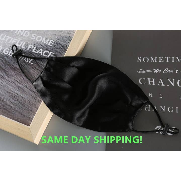 Nouveau, fabriqué aux États-Unis | Masque protecteur 100 % soie | Lavable et réutilisable | Confortable | Masque facial pour soins de la peau | Taille unique pour tous pour la vente par FanakoStudioNYC