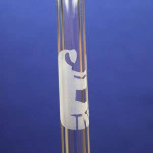 Cannuccia in vetro incisa da 12 pollici con panda rosso con spazzolino per la vendita all'ingrosso da parte di DrinkingStraws.Glass LLC