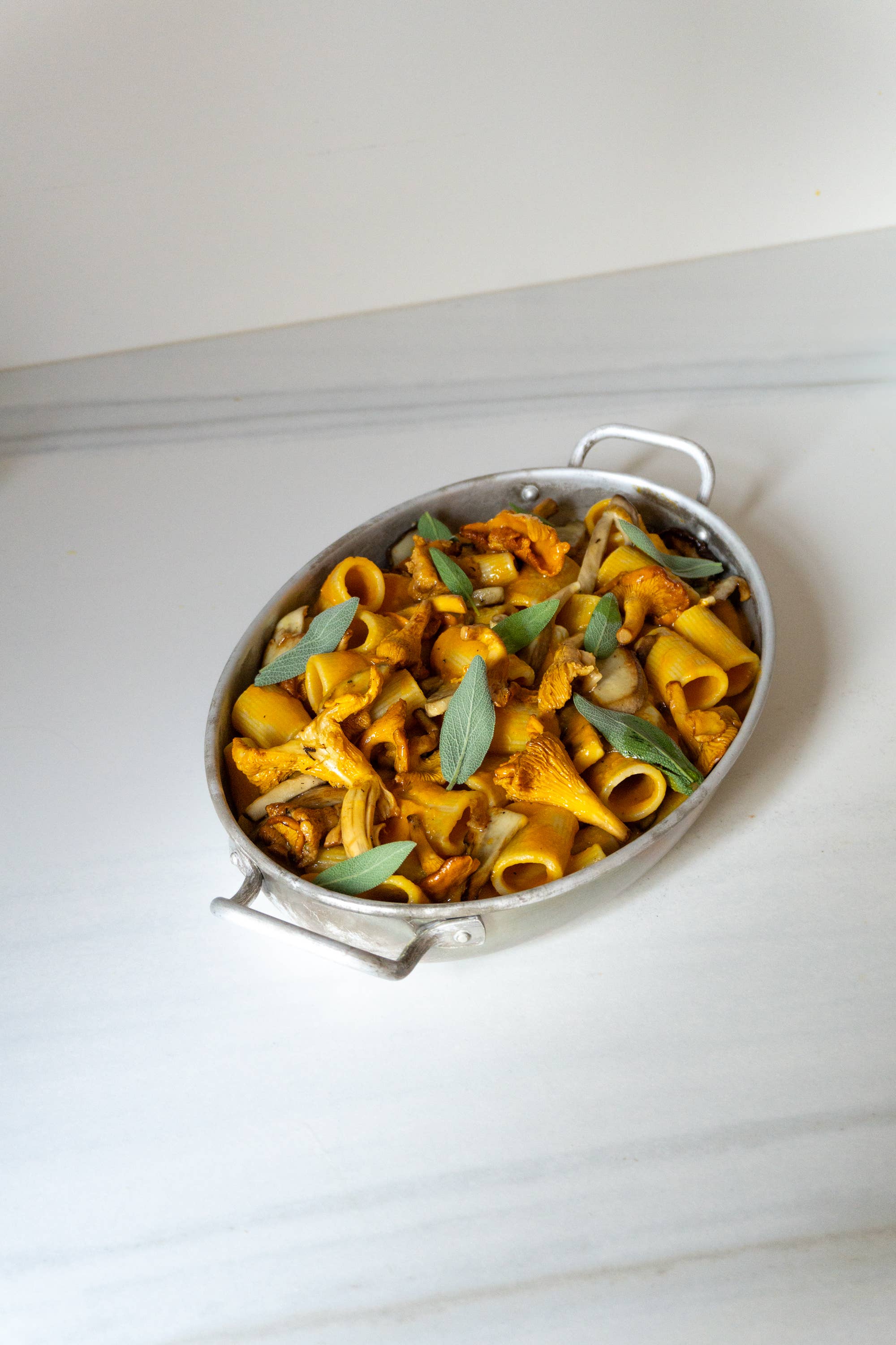 MANGIA! - Wholesale Pasta - Organic Rigatoni from ancient Saragolla durum wheat -
400 g2