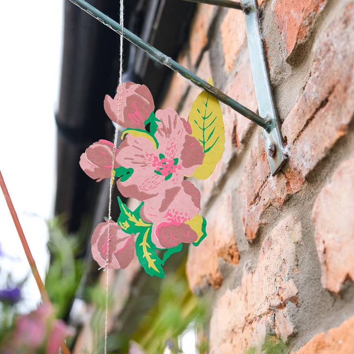 East End Press – wholesale Bunting/garland – Blossom Sewn Garland2