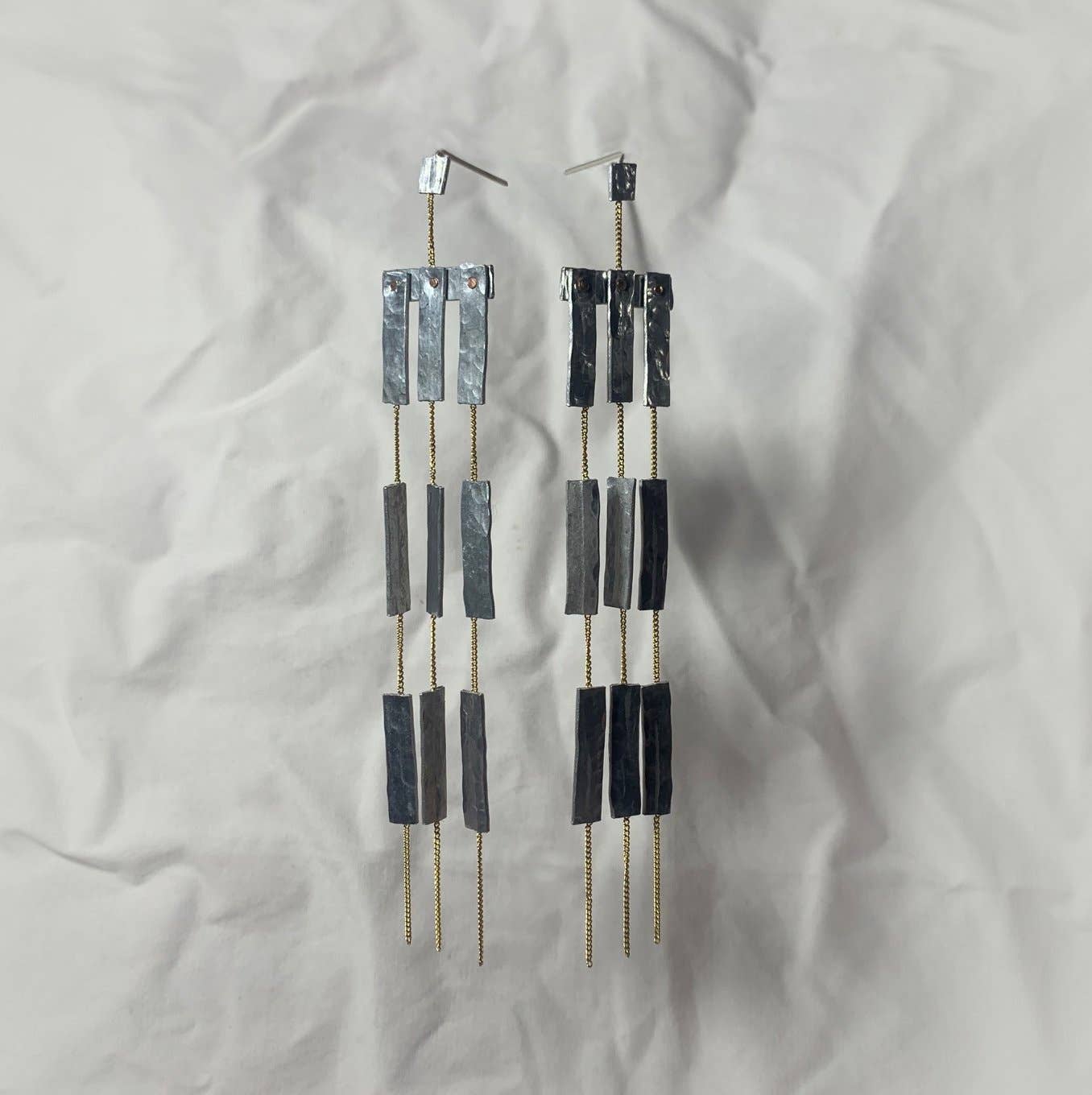 Kate Trouw - Wholesale Dangle Earrings - Hitch Earrings3