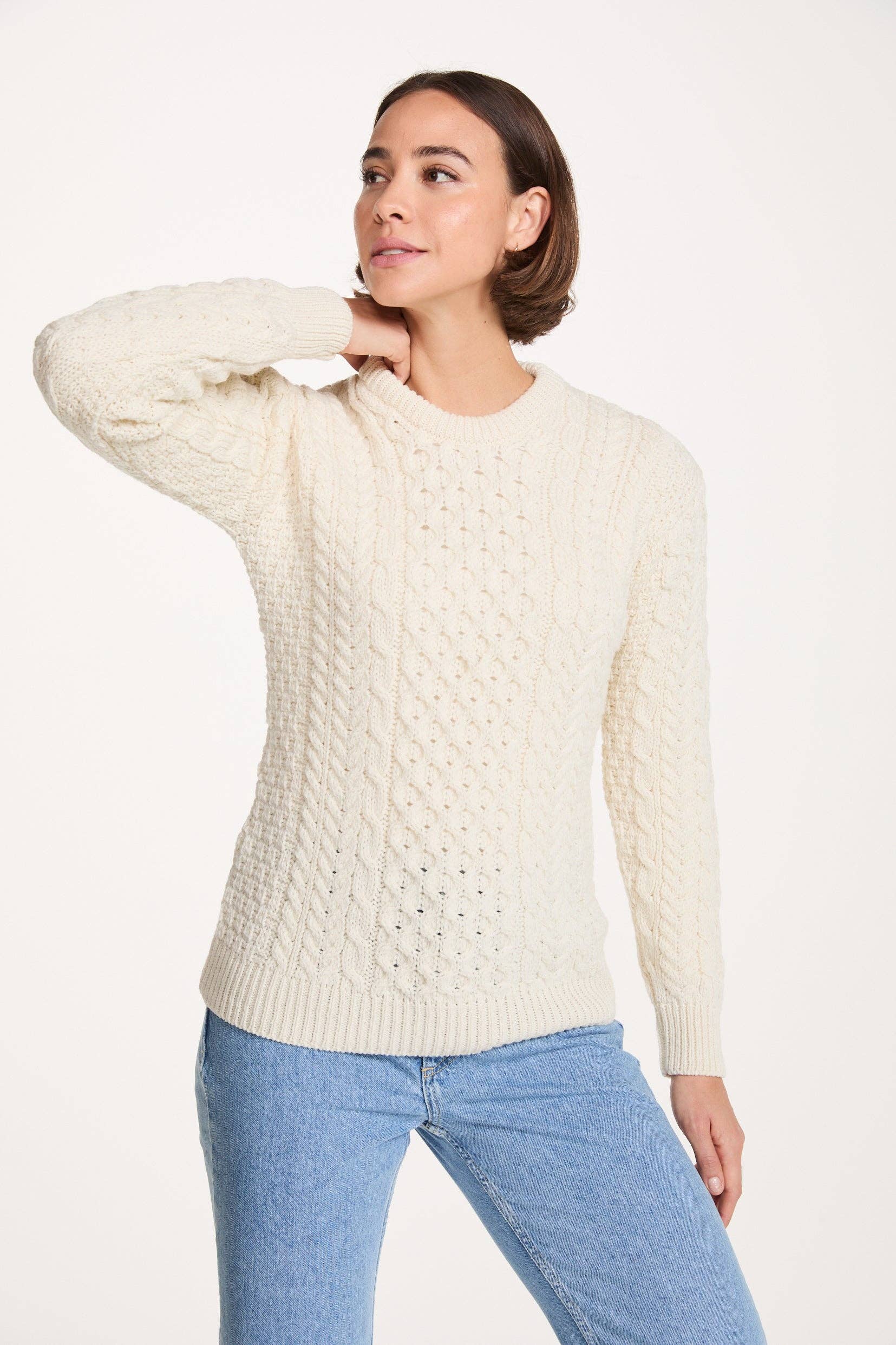 Aran Woollen Mills - Venta al por mayor Jersey de punto - Mujer - Suéter Aran ajustado para mujer Inishmore - color crema2