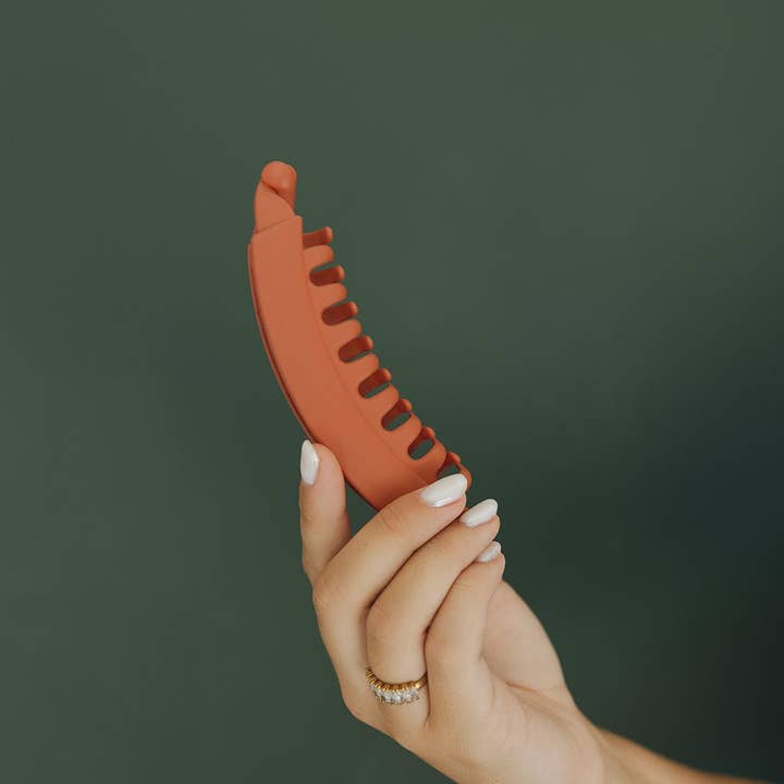 Shop Andi - Wholesale Hair Clip - Women's - Large Banana Claw Clip18