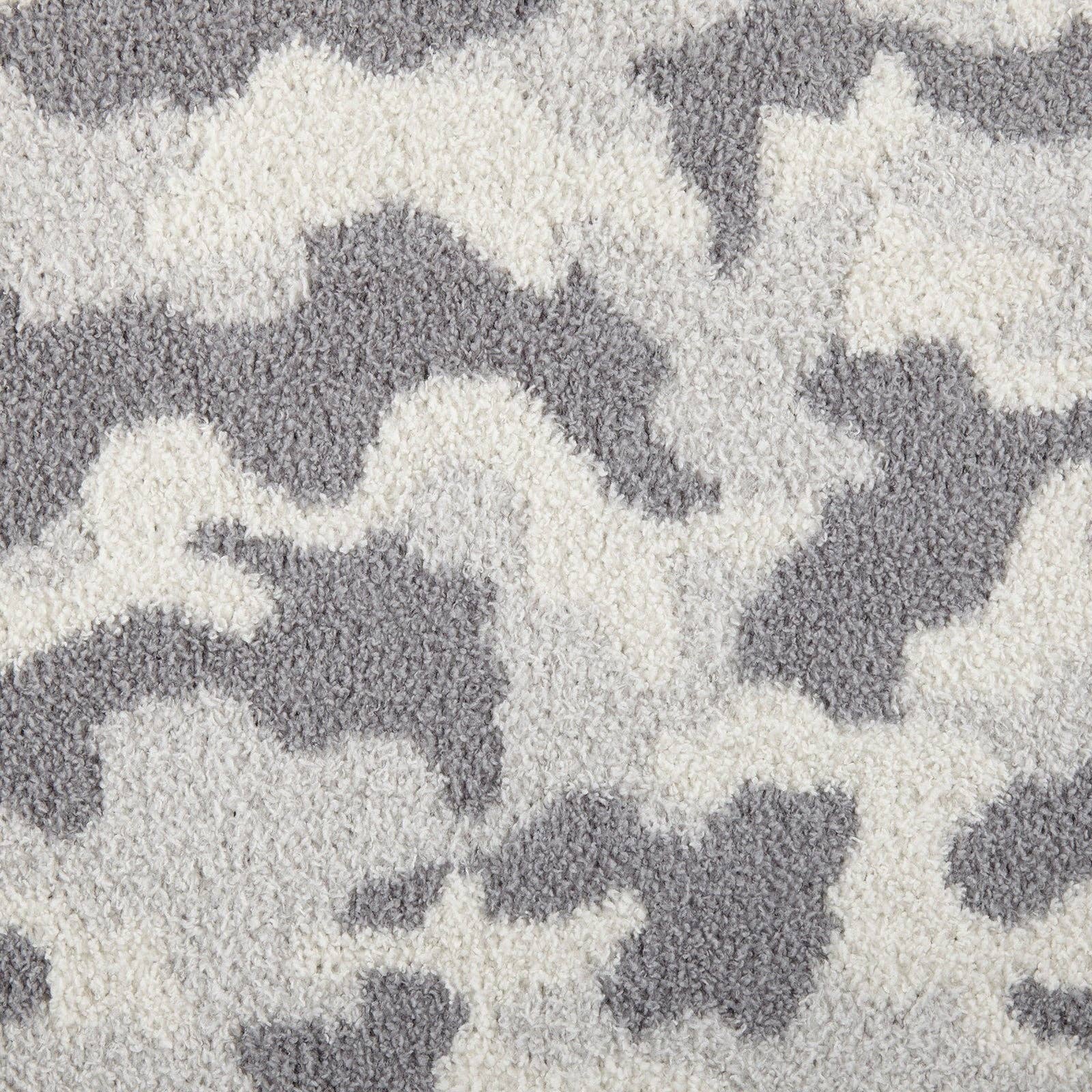 Crafted by Catherine - Wholesale Throw Blanket - Camouflage Cozy Knit Throw 60" x 70"9