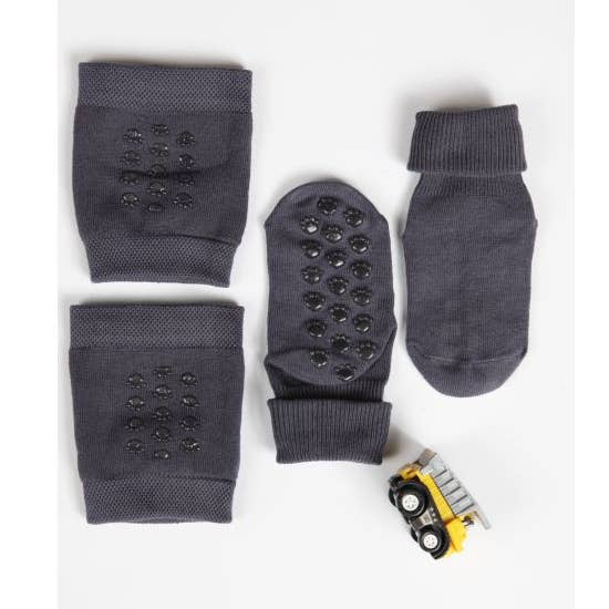Sokisahtel I BestSockDrawer - Wholesale Socks - Baby - RAINER kneepads and socks for babies' 6-18M0
