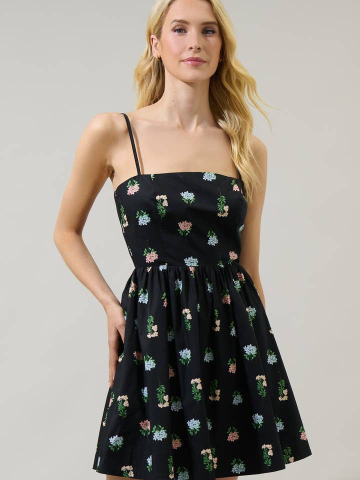 Mayrel Floral Lesly Fit & Flare kjole for engroshandel hos Sugarlips