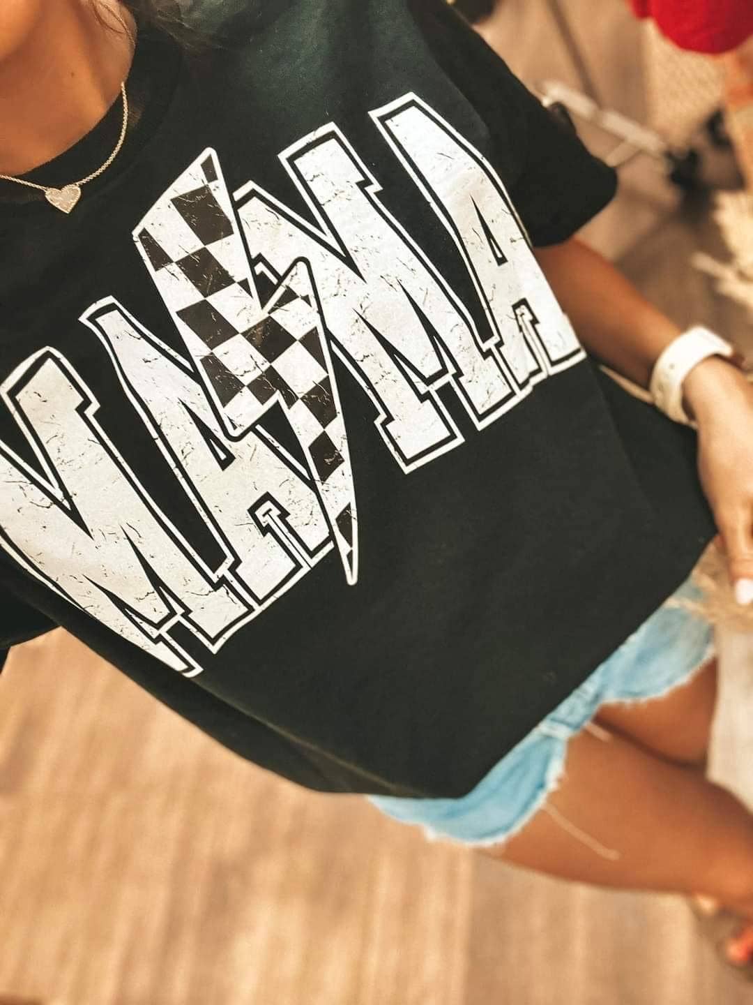 Front Porch Boutique – wholesale Screen printed t-shirt – Women′s – Mama Short-sleeve Tee1