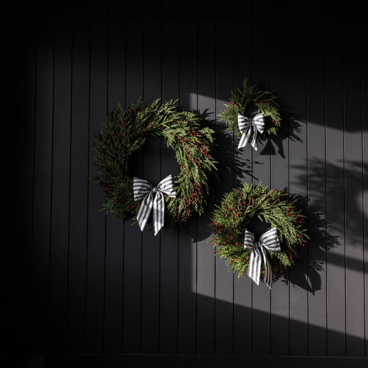 Luxe B Co - Wholesale Wreath - Red Plum Berry Norfolk Cypress Real Touch Wreath - 14"3