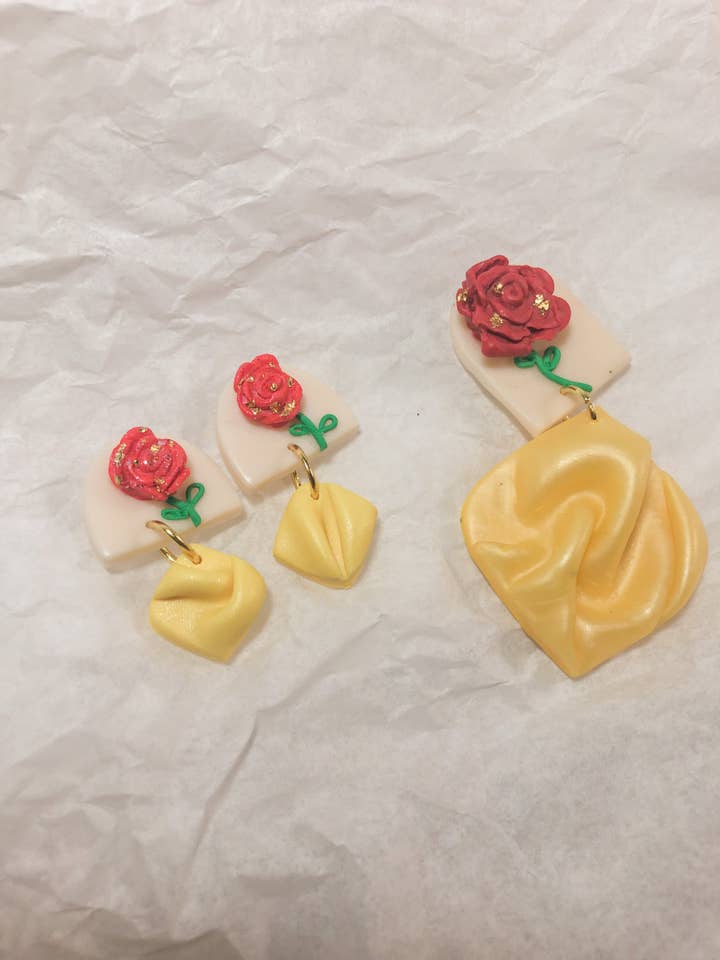 Mini princess Dangles voor wholesale door Curlyygurljewels