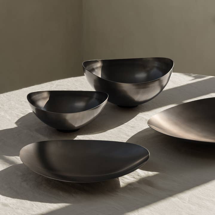 blomus - Wholesale Decorative Plate/Dish/Bowl - ONDEA Bowl Burnt Metal Finish - Stainless Steel