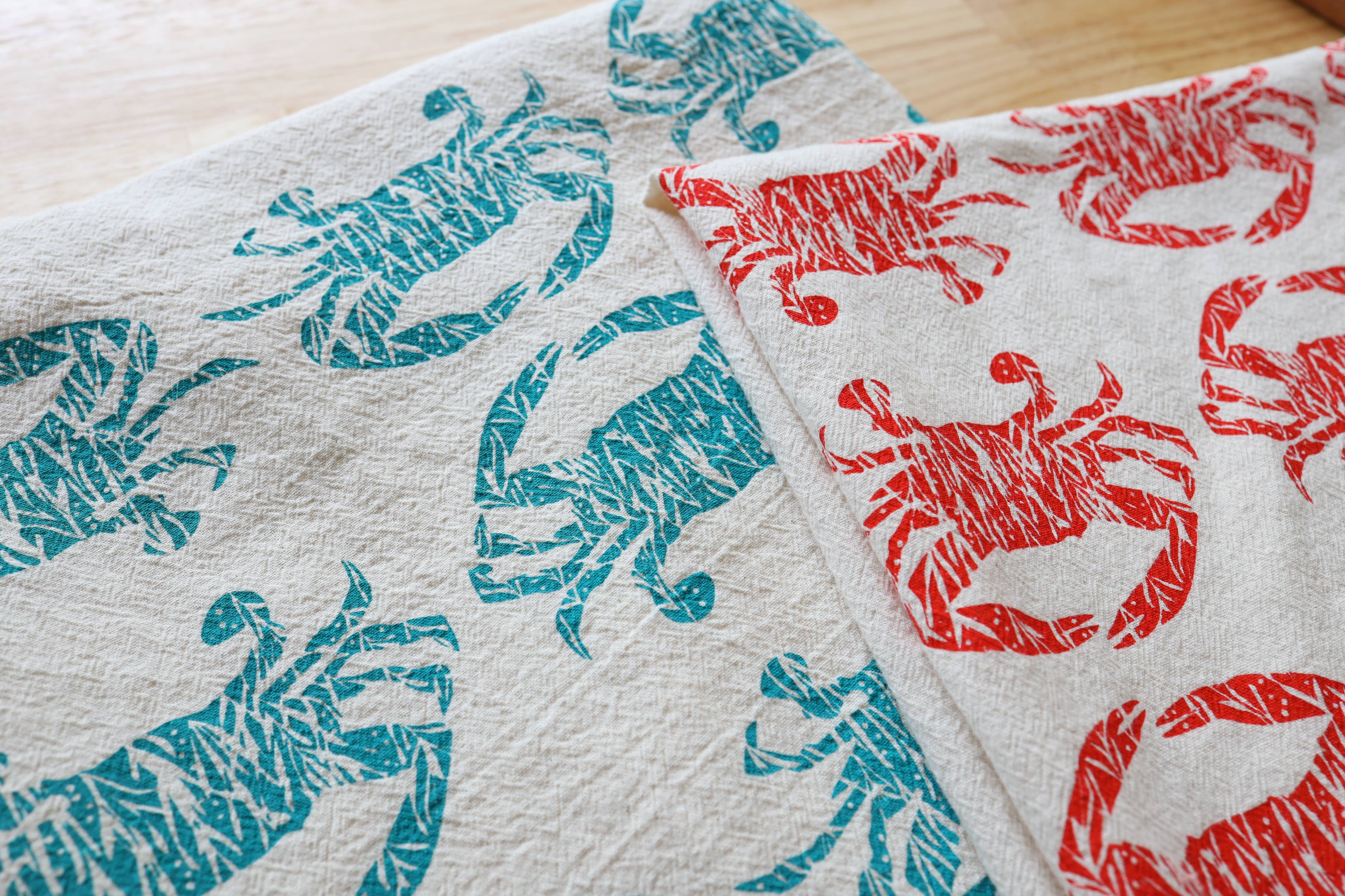 The High Fiber - Wholesale Tea Towel - Crab Handprinted Kitchen Towel, Coastal Tea Towel, Blue Crab4